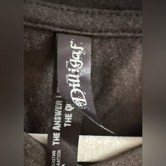 Dilligaf Black T-Shirt with Rhinestone Logo - Picture 3 of 5